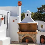 Traditional Island Escape By μρs *