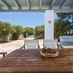 Traditional Island Escape By μρs Páros