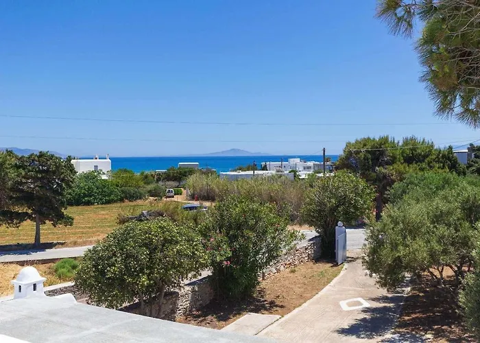 Traditional Island Escape By μρs Páros